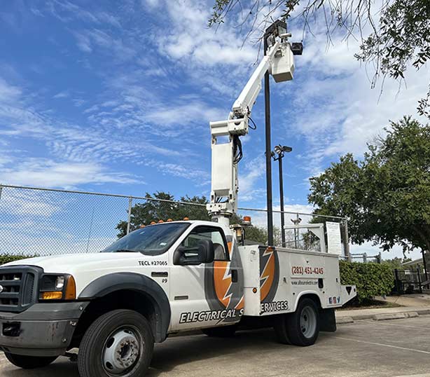 Allsource truck with crane