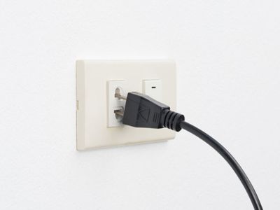 outlet fall out